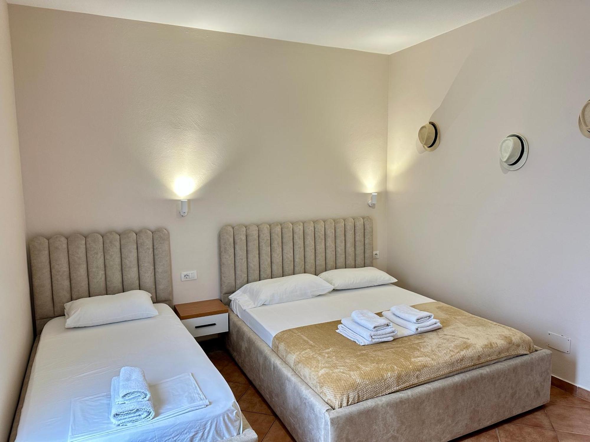 Anel Suites Vlorë Exteriör bild