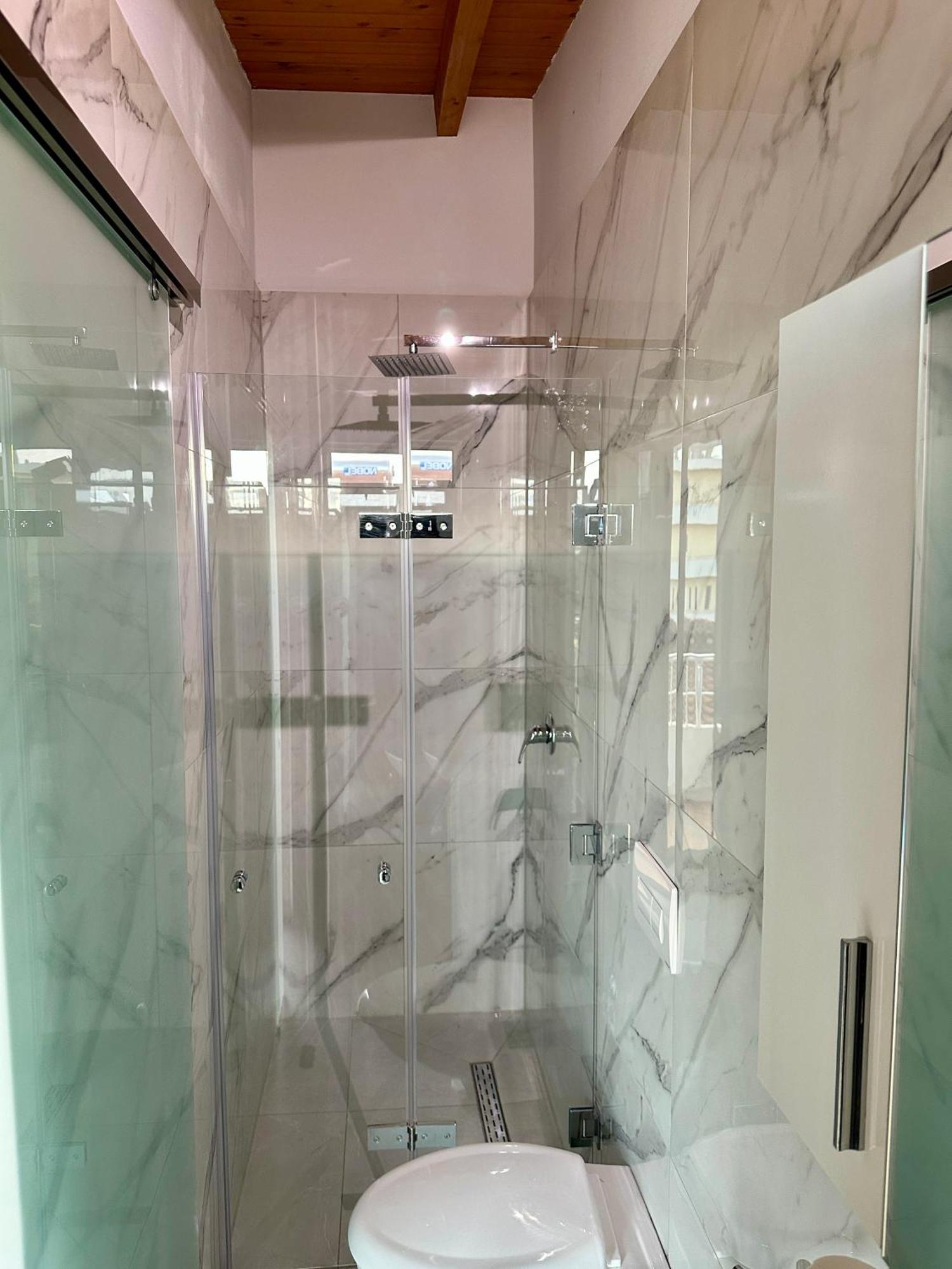 Anel Suites Vlorë Exteriör bild